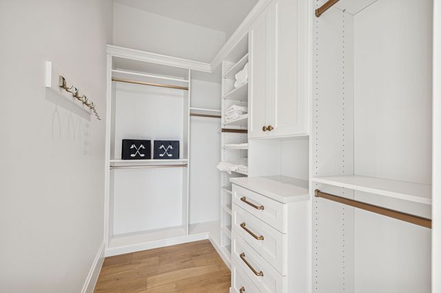 7354 Harlow Dr, College Grove, TN 37046