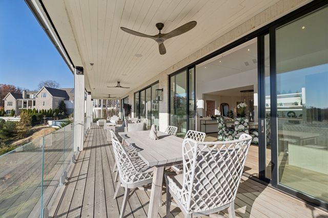 7354 Harlow Dr, College Grove, TN 37046