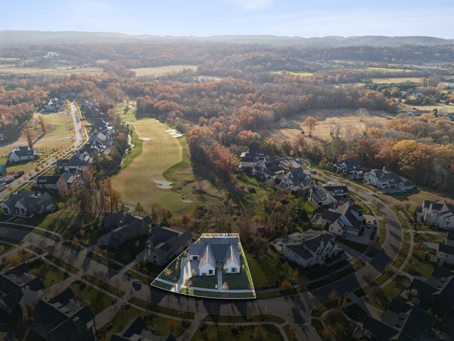 7354 Harlow Dr, College Grove, TN 37046