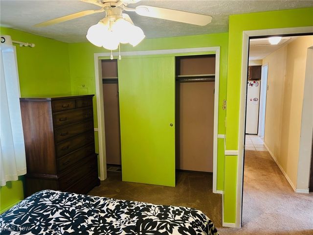 64682 Beth Dr., Bellaire, OH 43906