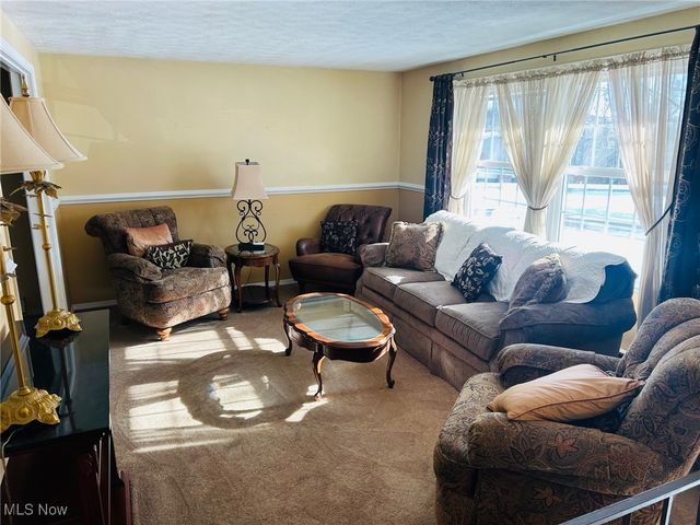 64682 Beth Dr., Bellaire, OH 43906