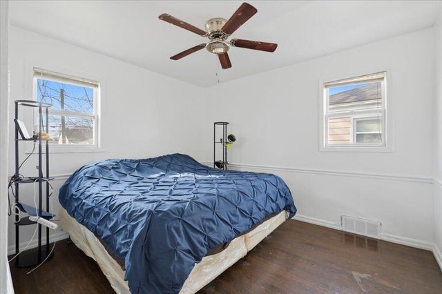 24883 Brittany Avenue, Eastpointe, MI 48021