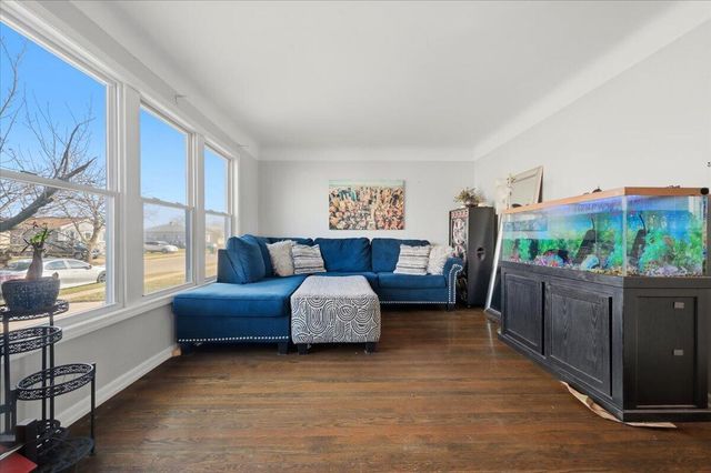 24883 Brittany Avenue, Eastpointe, MI 48021