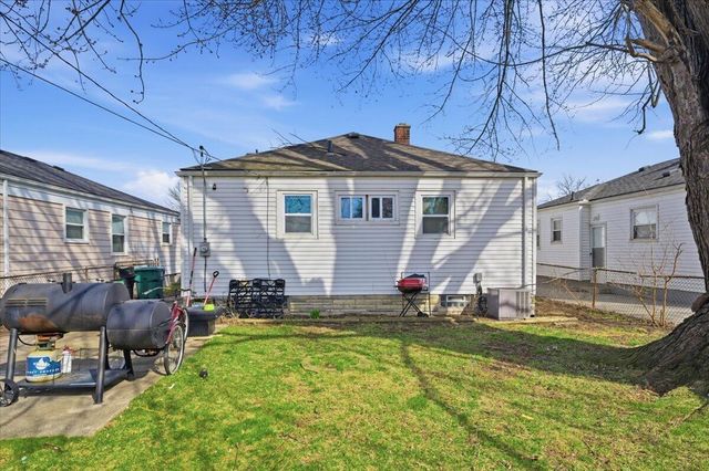 24883 Brittany Avenue, Eastpointe, MI 48021