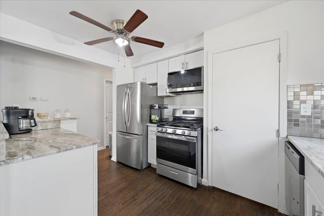 24883 Brittany Avenue, Eastpointe, MI 48021