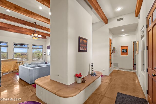 6300 N Abington Road, Tucson, AZ 85743