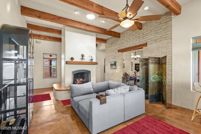 6300 N Abington Road, Tucson, AZ 85743