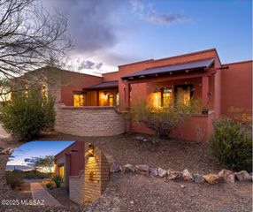 6300 N Abington Road, Tucson, AZ 85743