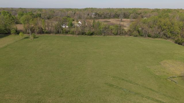 3001 Noble Court, Waco, KY 40385