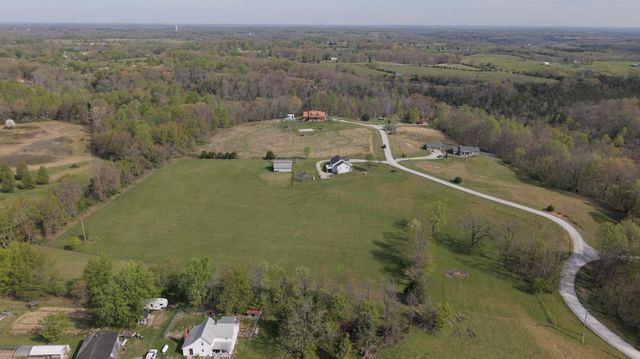 3001 Noble Court, Waco, KY 40385