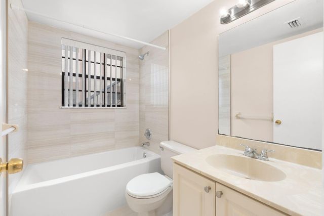 12264 N Royal Palm Boulevard A1, Coral Springs, FL 33065