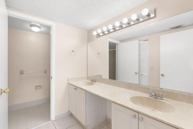 12264 N Royal Palm Boulevard A1, Coral Springs, FL 33065