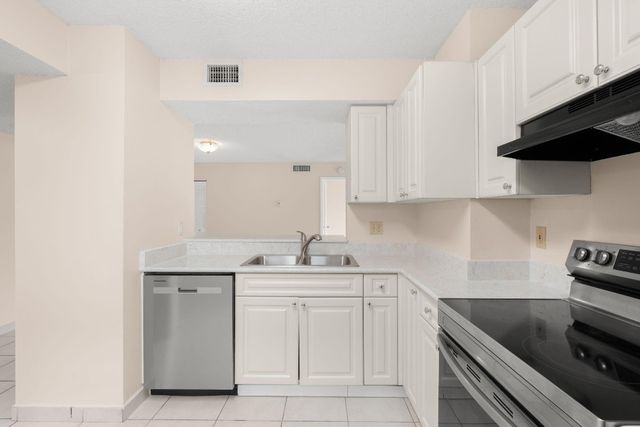 12264 N Royal Palm Boulevard A1, Coral Springs, FL 33065