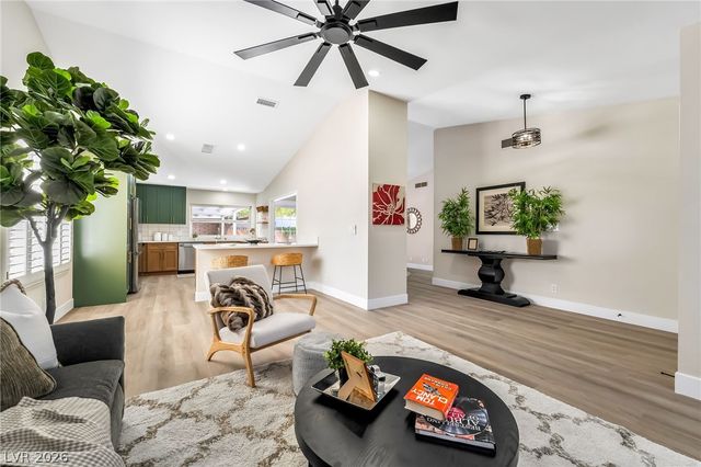 2908 Bernardo Lane, Las Vegas, NV 89102