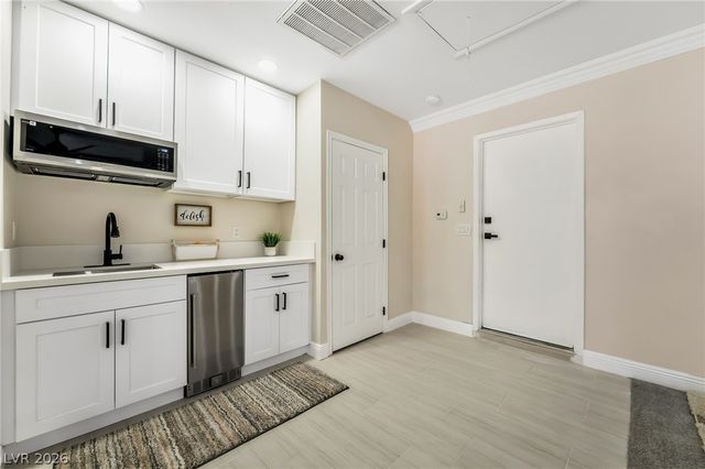 2908 Bernardo Lane, Las Vegas, NV 89102