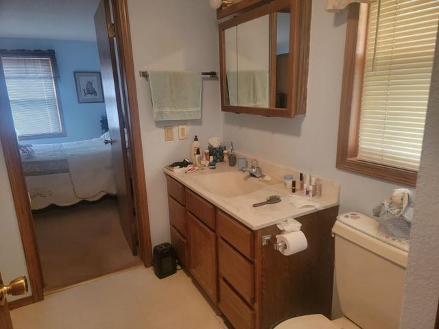 S5026 Greenfield Lane, Baraboo, WI 53913