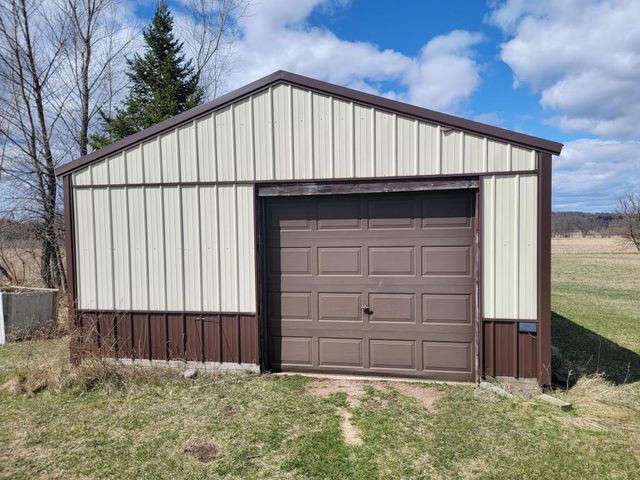 S5026 Greenfield Lane, Baraboo, WI 53913