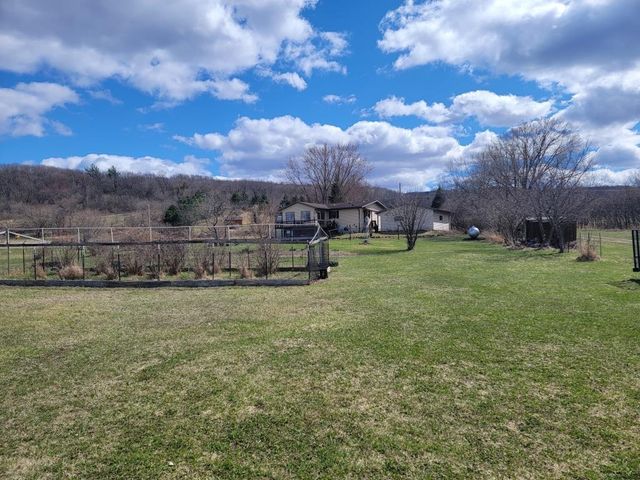 S5026 Greenfield Lane, Baraboo, WI 53913