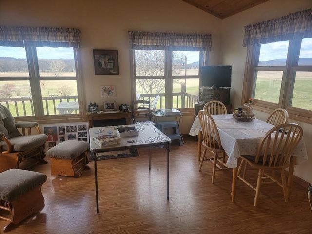 S5026 Greenfield Lane, Baraboo, WI 53913
