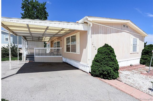 1801 W 92nd Avenue, Denver, CO 80260