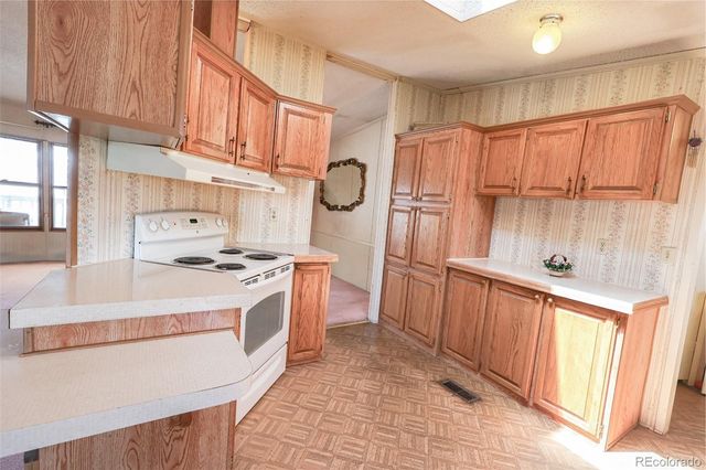 1801 W 92nd Avenue, Denver, CO 80260