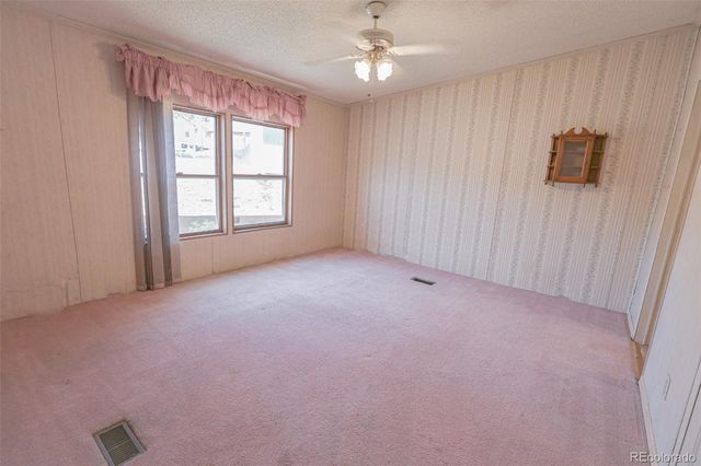 1801 W 92nd Avenue, Denver, CO 80260