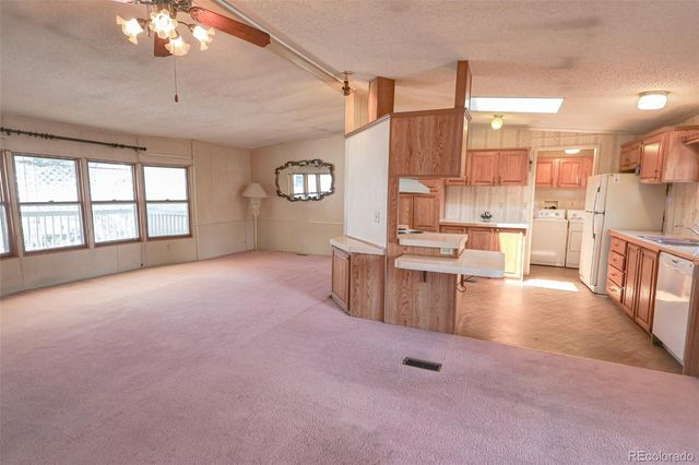 1801 W 92nd Avenue, Denver, CO 80260
