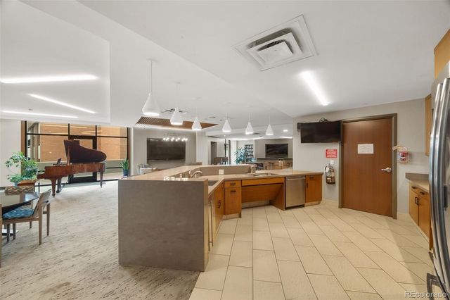 1777 Larimer Street 2107, Denver, CO 80202