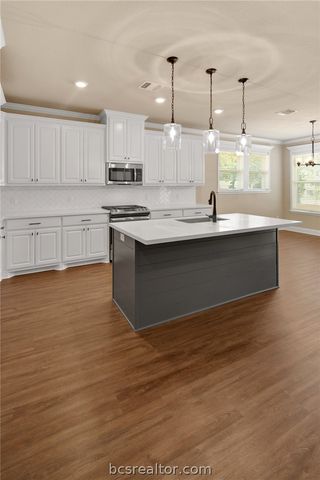 4010 Eskew Drive, College Station, TX 77845