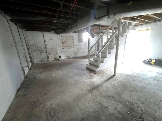 141 High Street, Drift, KY 41619