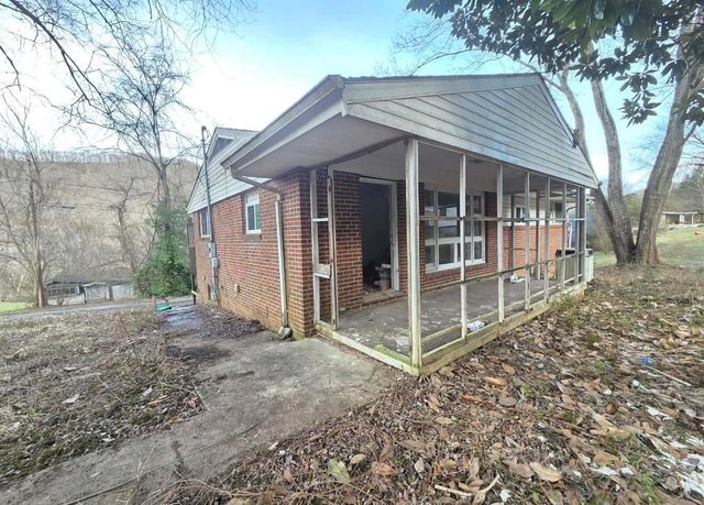 141 High Street, Drift, KY 41619