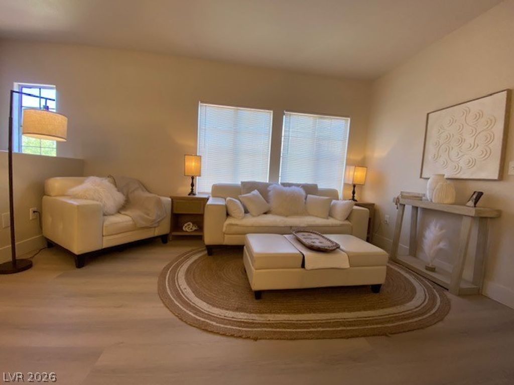 2131 Hussium Hills Street 208, Las Vegas, NV 89108 — photo 5