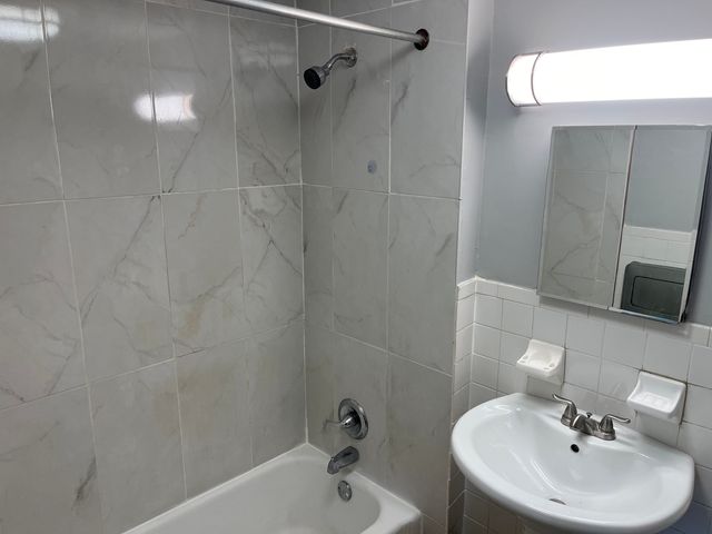 32 Cook Avenue 203, Meriden, CT 06451