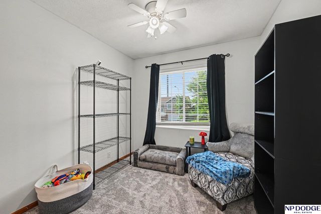 18907 R Street, Omaha, NE 68135