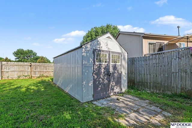 18907 R Street, Omaha, NE 68135