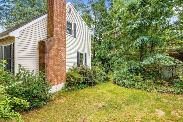 42 Taschereau Boulevard, Nashua, NH 03062