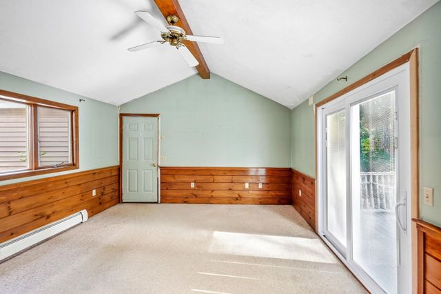 42 Taschereau Boulevard, Nashua, NH 03062