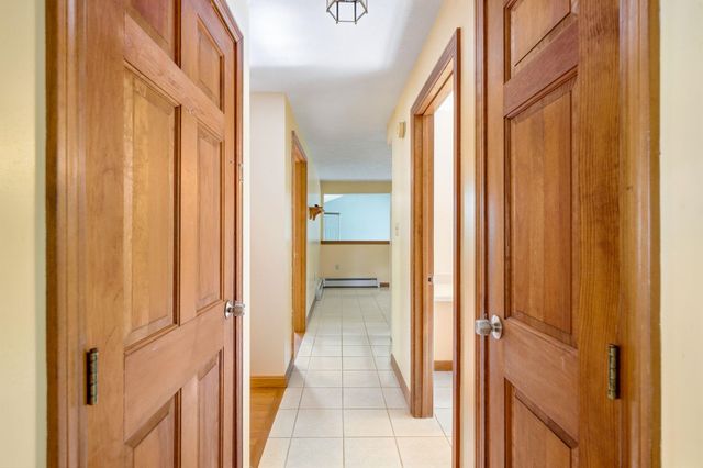 42 Taschereau Boulevard, Nashua, NH 03062