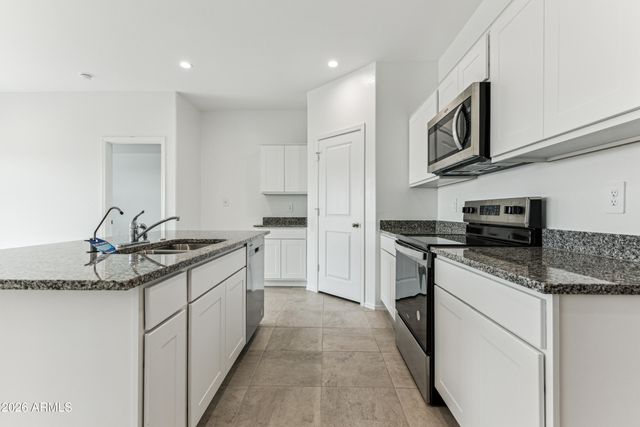 1539 E GLAZIER Drive E, Casa Grande, AZ 85122