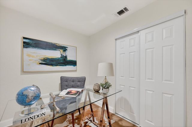 2832 Red Oak Drive, Grand Prairie, TX 75052