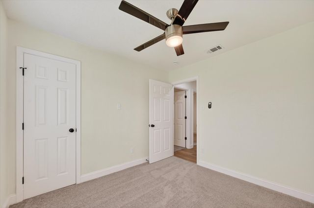 2832 Red Oak Drive, Grand Prairie, TX 75052