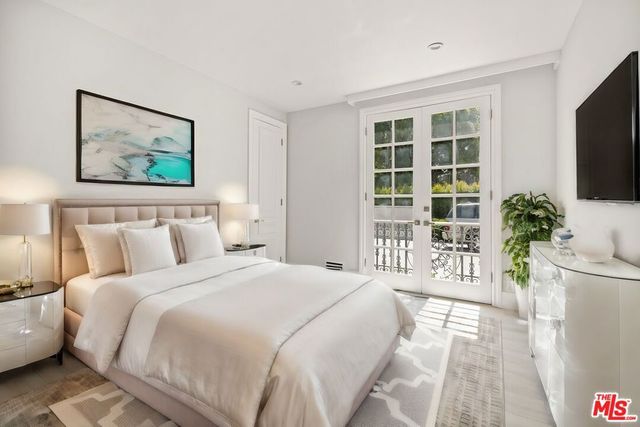 801 N Alta Drive, Beverly Hills, CA 90210