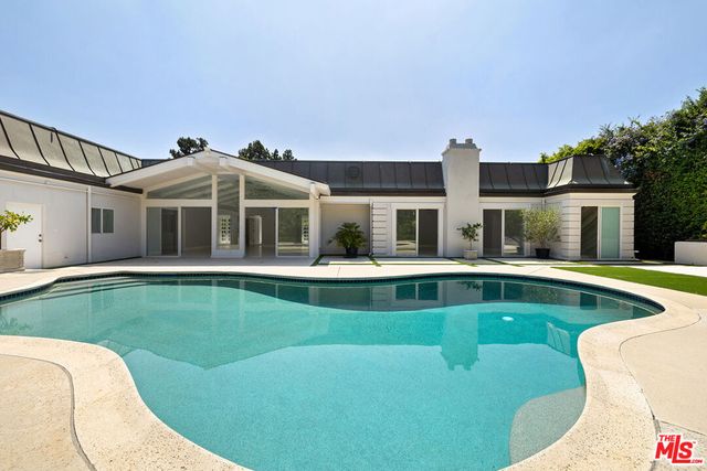 801 N Alta Drive, Beverly Hills, CA 90210