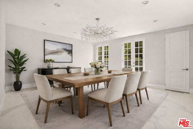 801 N Alta Drive, Beverly Hills, CA 90210