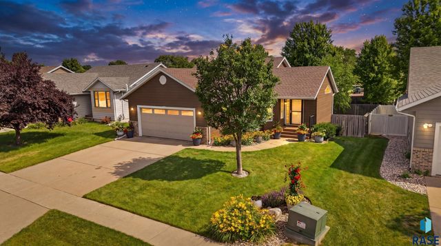4840 S Samantha Dr Drive, Sioux Falls, SD 57106