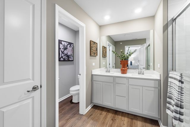 420 Red Oak Circle, Volo, IL 60020