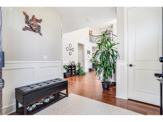 10703 Nw GLENMORE Way, Portland, OR 97229