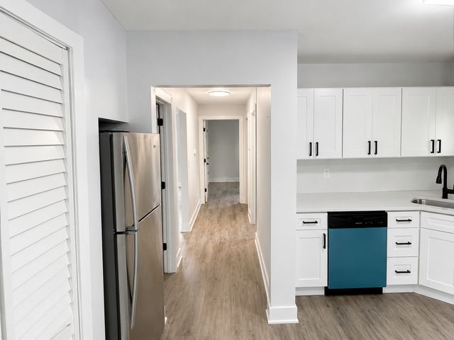 416 Grand Avenue, Lake Zurich, IL 60047