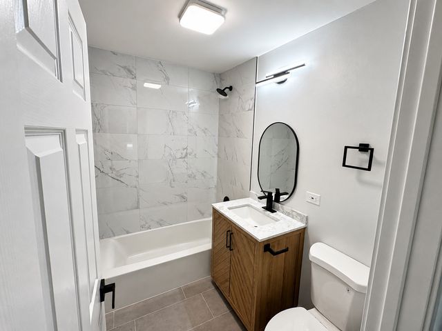 416 Grand Avenue, Lake Zurich, IL 60047