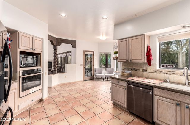 1655 W Placita Del Codillo, Sahuarita, AZ 85629